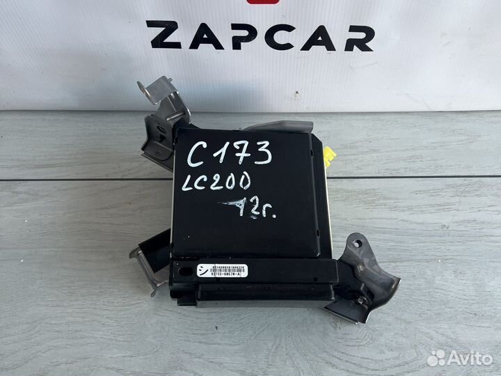 Land Cruiser 200 блок предохранителей