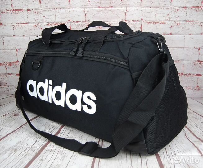 Новая спортивная сумка Adidas с отделом для обуви