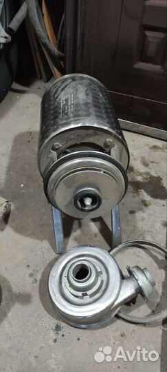 Насос для молока и пищевых продуктов