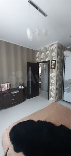 Коттедж 228,5 м² на участке 5,5 сот.