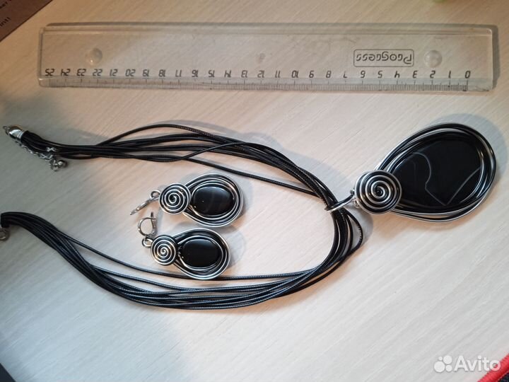 Набор из натурального агата серьги колье