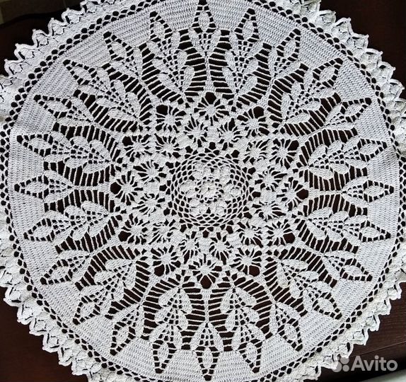 Салфетка вязанная крючком