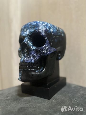 Кашпо череп ручная работа со светящимися камнями