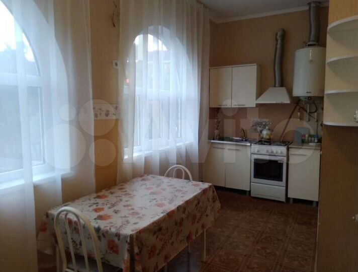 1-к. квартира, 40 м², 2/2 эт.