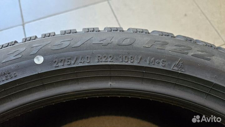 Pirelli Scorpion Winter 2 315/35 R22 и 275/40 R22