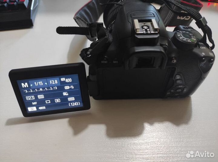 Canon Rebel T5i (EOS 700D)