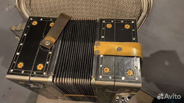 Гармонь любительская тульская трехрядка