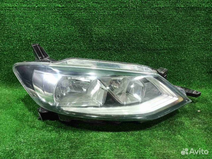 Фара Tiida (15-18) R б/у нет 1 крепления