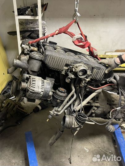 Двигатель bmw m52b28