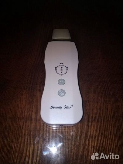 Ультразвуковой аппарат для очищения лица