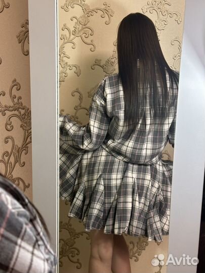 Костюм с юбкой в клетку