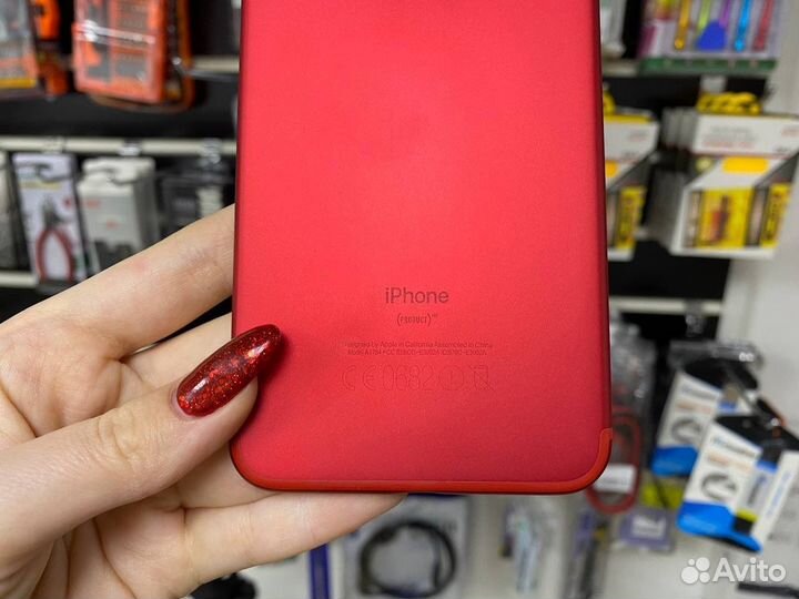 Корпус iPhone 7 Plus красный (product) RED