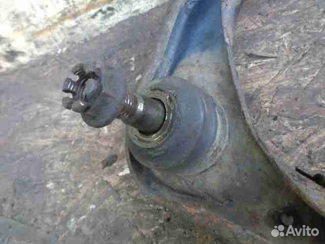 Рычаг передний правый верхний Toyota Land Cruiser