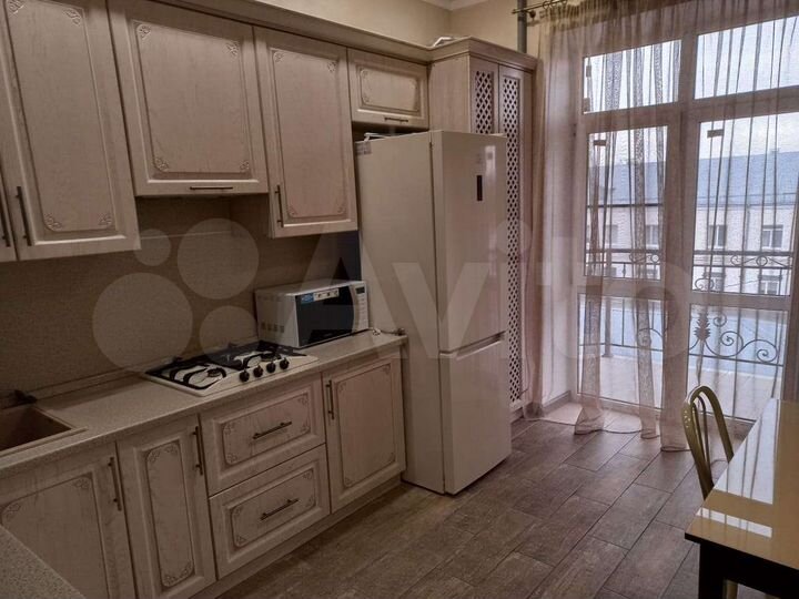 1-к. квартира, 40 м², 3/6 эт.