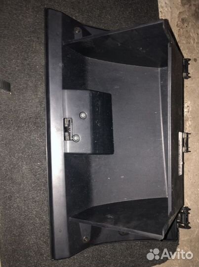 Бардачок Митсубиси Галант 9