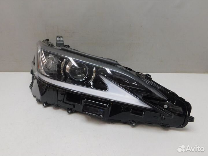 Фара правая Lexus ES (44954)