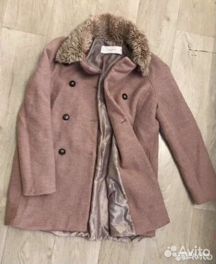 Новосибирск 2 женских пальто (S)