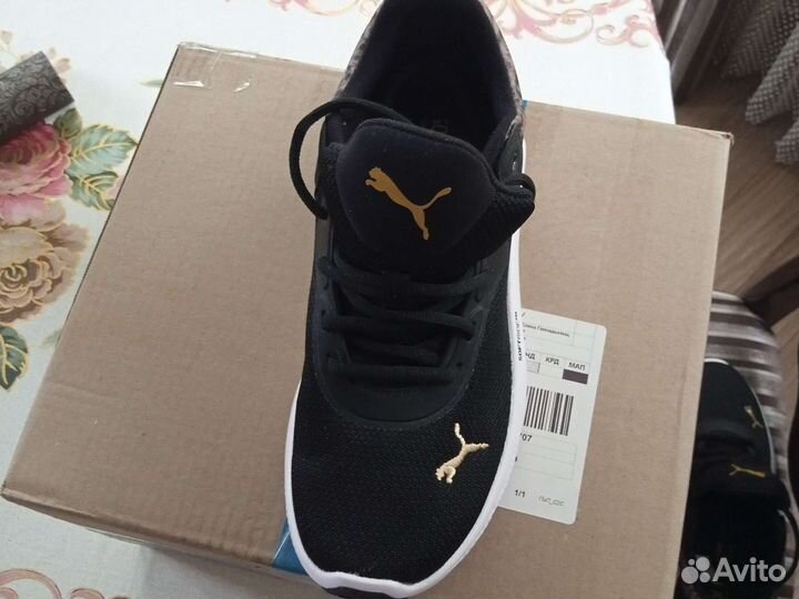 Кроссовки женские Puma на 38 размер