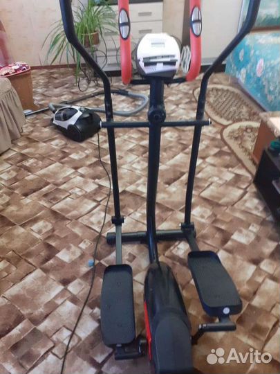 Эллиптический тренажер