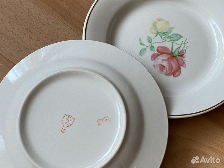 Тарелки фарфоровые разные СССР