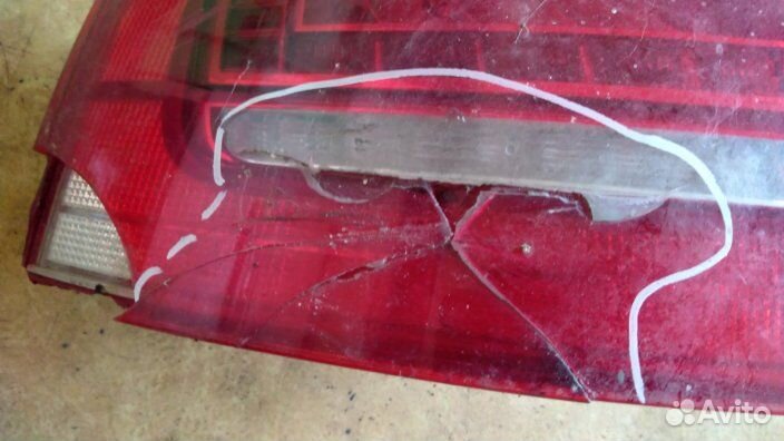 Фонарь задний наружный левый Audi A8 4E 2002-201