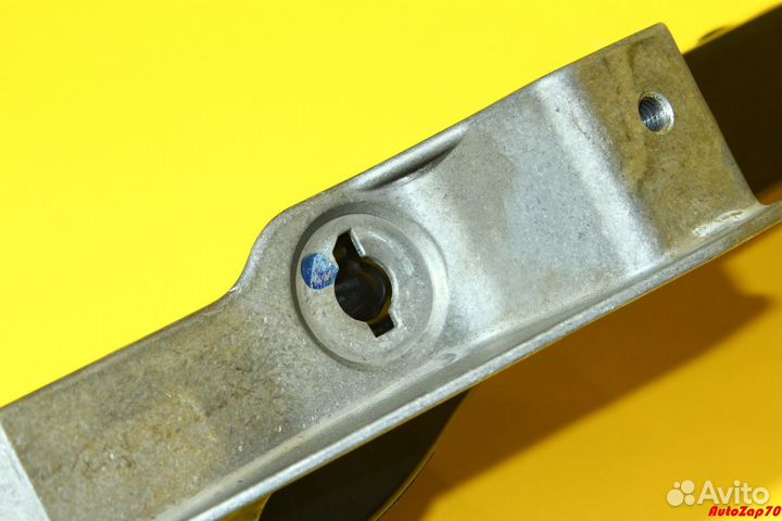 VW Phaeton Педаль тормоза