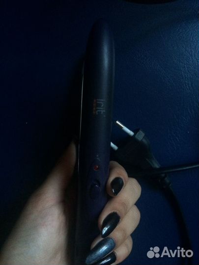 Выпрямитель для волос