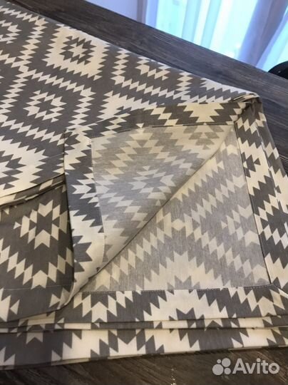 Скатерь на стол