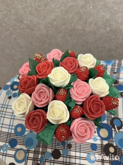 Букет из шоколадных цветов