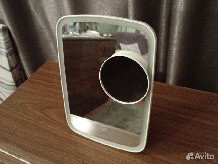 Зеркало с подсветкой