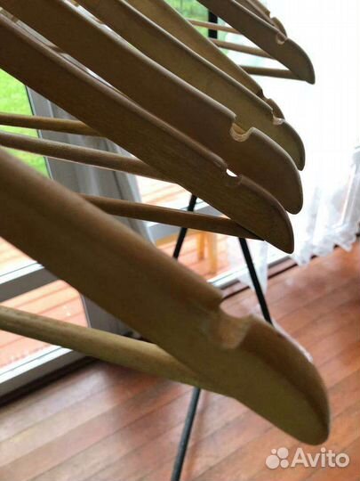 Деревянные плечики