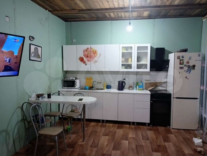 Дом 141 м² на участке 8 сот.