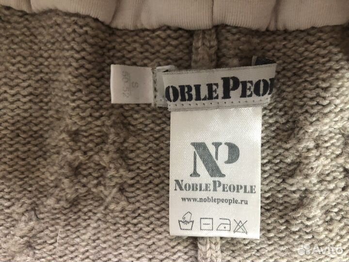 Шапка шлем noble people