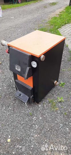 Котел твердотопливный