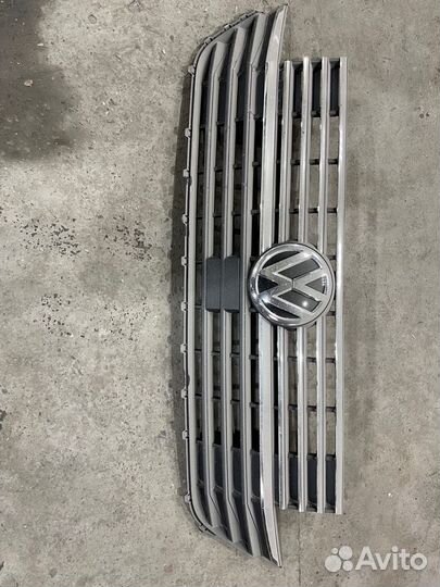 Решетка радиатора volkswagen multivan t6.1