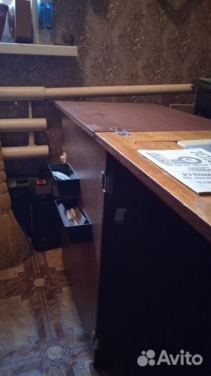 Продам швейную машину