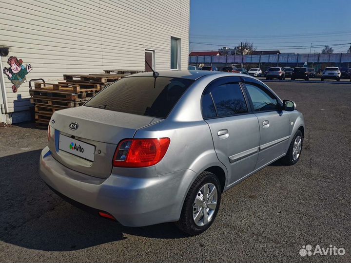Kia Rio 1.4 AT, 2011, 160 000 км