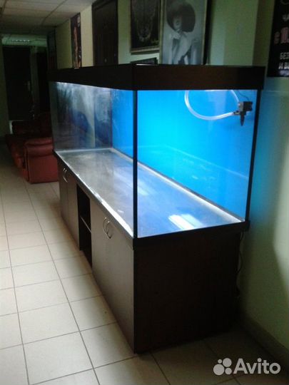Аквариум 1000л. Свет, биофильтр, тумба