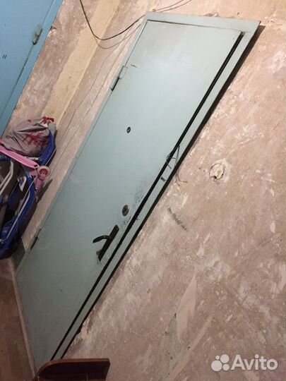 Дверь входная металлическая