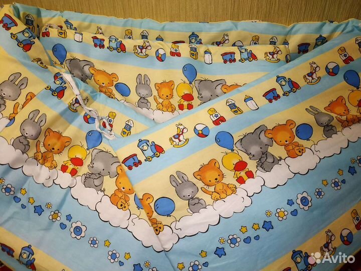 Бортики в кроватку