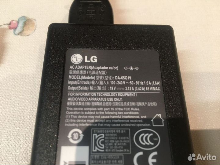 LG Адаптер питания для телевизора монитора на 19v