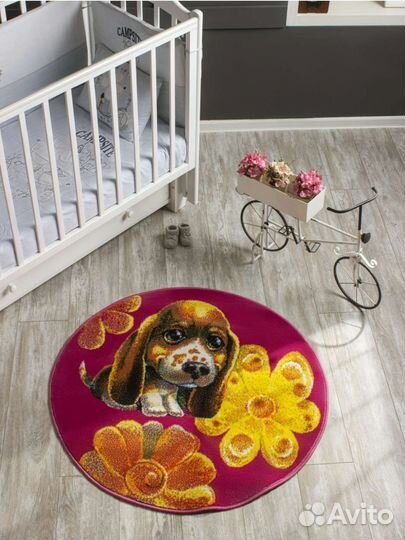 Ковер новый100100см