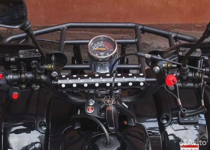 Квадроцикл Avantis Classic 8 Витринный
