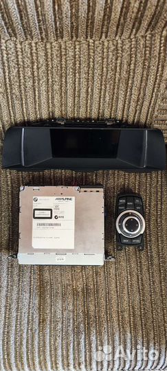 Монитор на bmw f 10