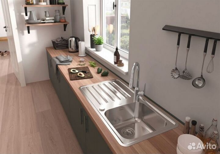 Смеситель для кухни Hansgrohe Focus M42 7180000