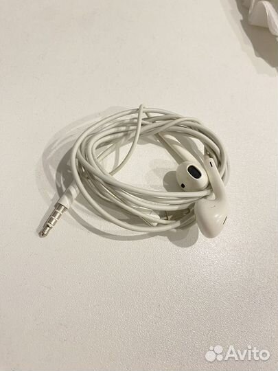 Наушники earpods