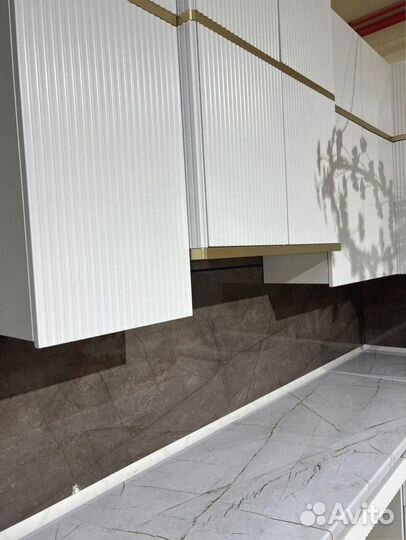 Кухня новая