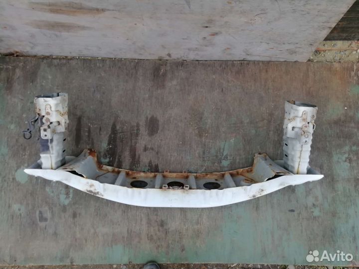 Mazda 3 BL усилитель бампера