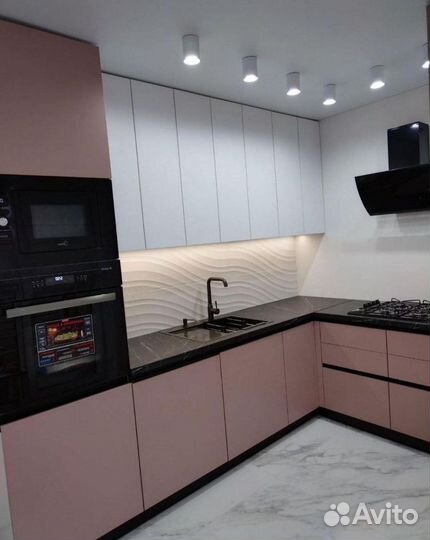 Кухня угловая