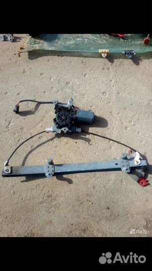 Стеклоподъемники правый